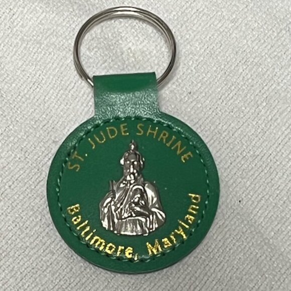 St Jude Shrine Baltimore MD Keyring Fob Green Accessory Charm - Picture 5 of 8